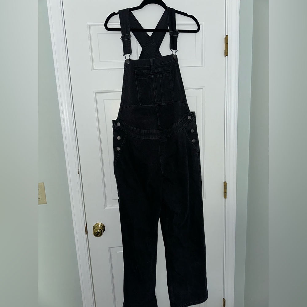 NWOT Black Maternity Overalls